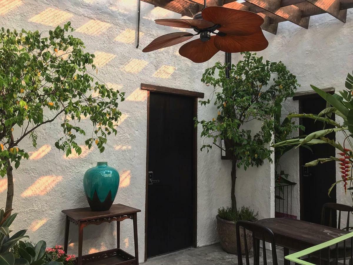 Secret Cottage Boutique Hotel Hô Chi Minh-Ville Extérieur photo